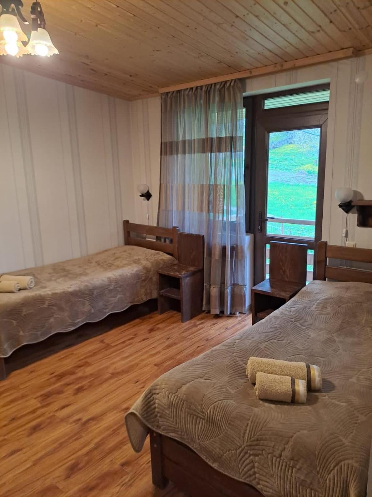 Guest House Kaldani Mestia Ngoại thất bức ảnh