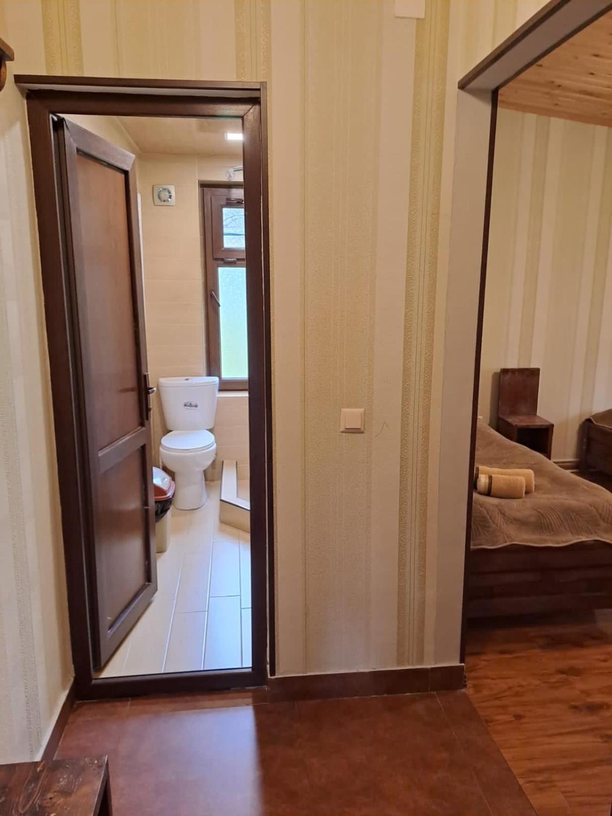 Guest House Kaldani Mestia Ngoại thất bức ảnh